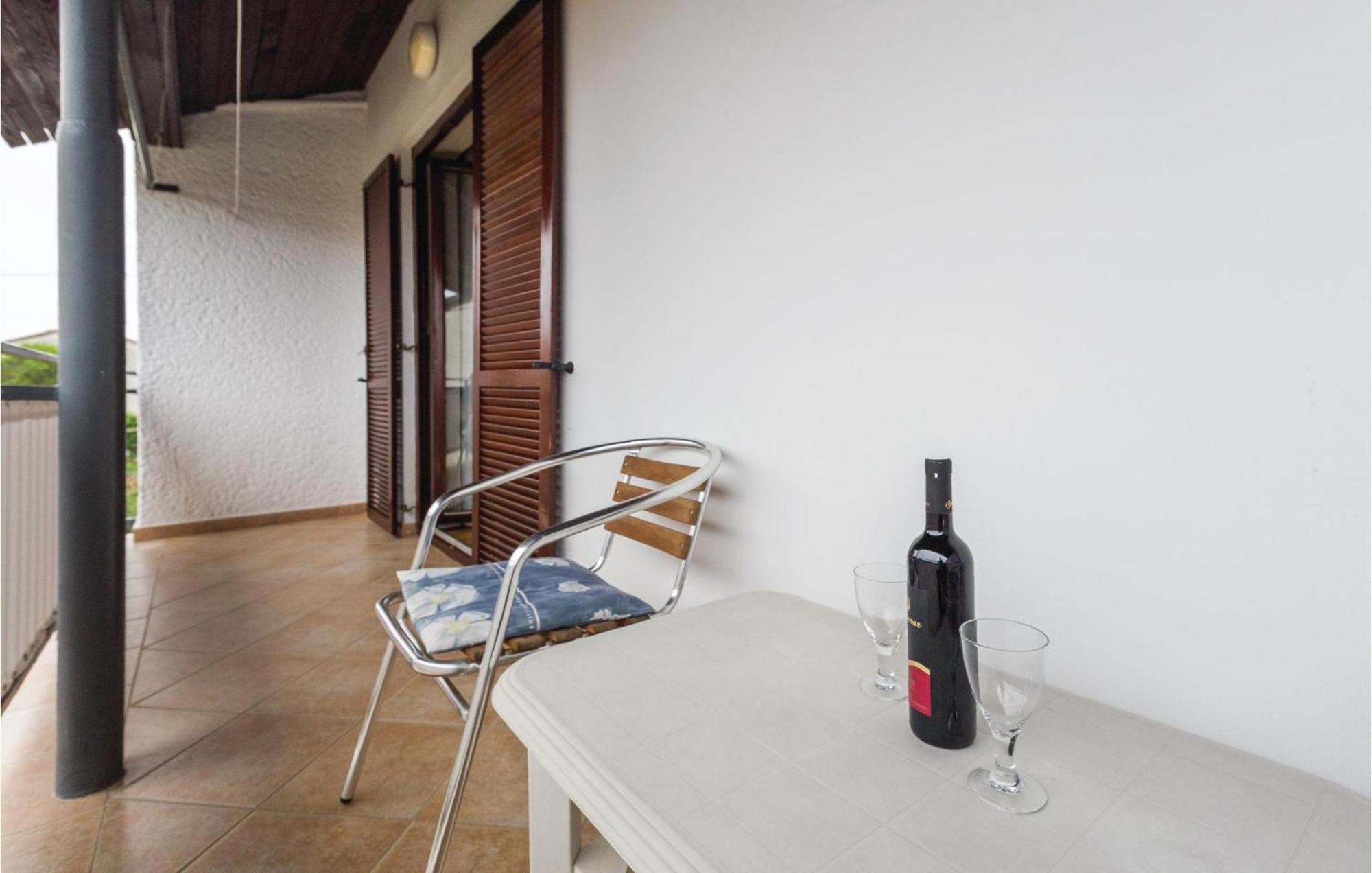 Gorgeous Apartment In Porec With Kitchen Eksteriør billede